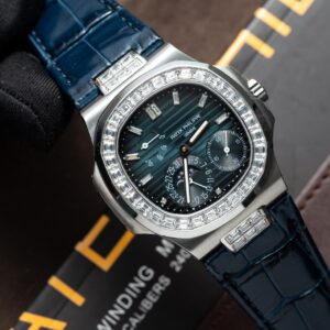 Patek Philippe Nautilus 5724G Super Clone Watch Blue GRF 40mm