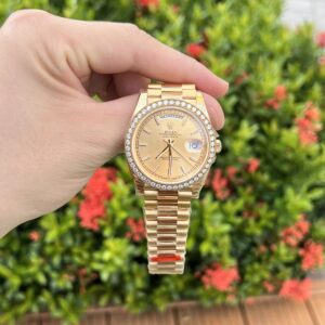 Rolex Day-Date Best Super Clone Watch Diamond Bezel Champagne Dial 40mm