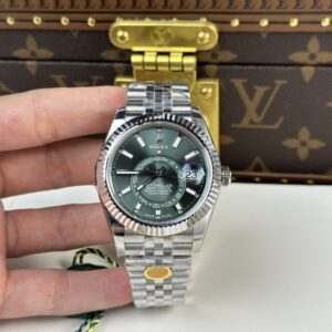 Rolex Super Clone Watch Sky Dweller 336934 Strap Jubilee Dial Green 42mm