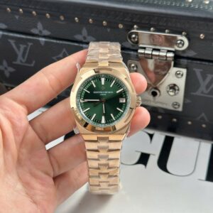 Vacheron Constantin Super Clone Watch Overseas 4500V Dial Green 41mm